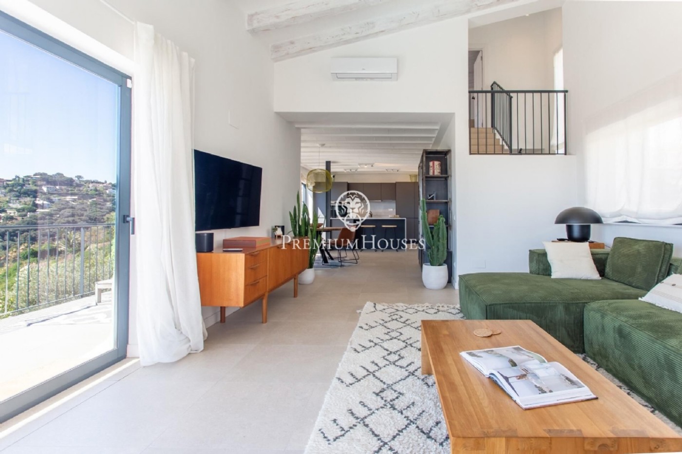 246-8-61786334315582026.jpg