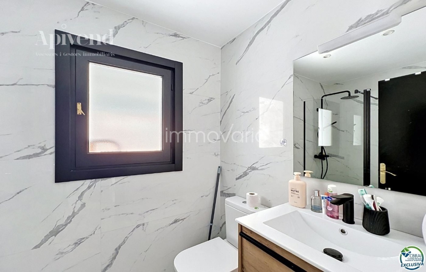 14-15-6188173018123172026.jpg