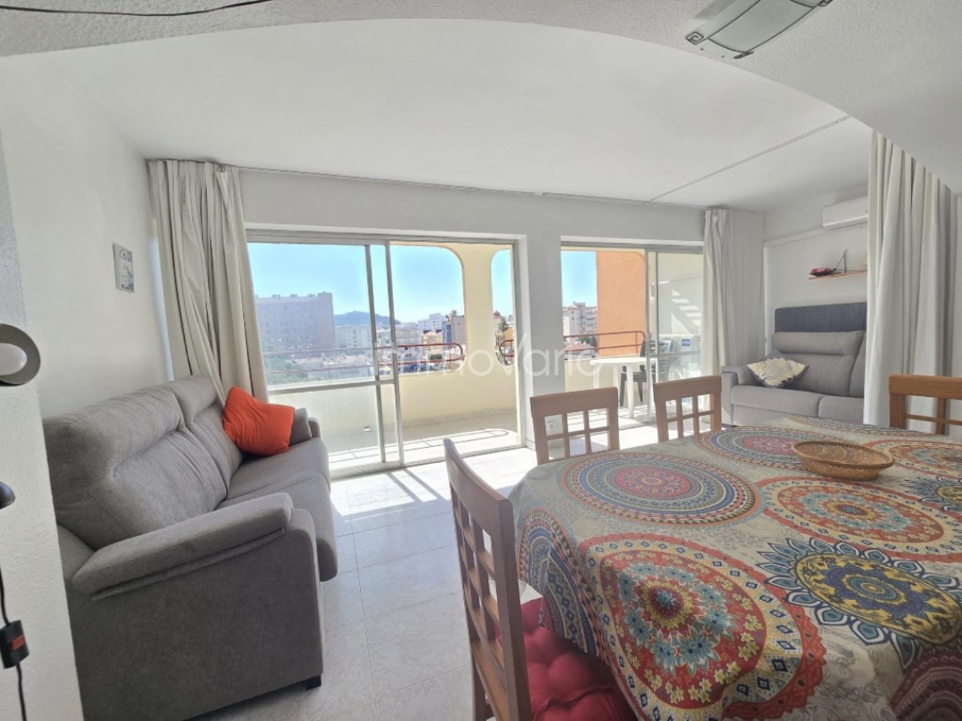 217-620639245612178202622.jpg