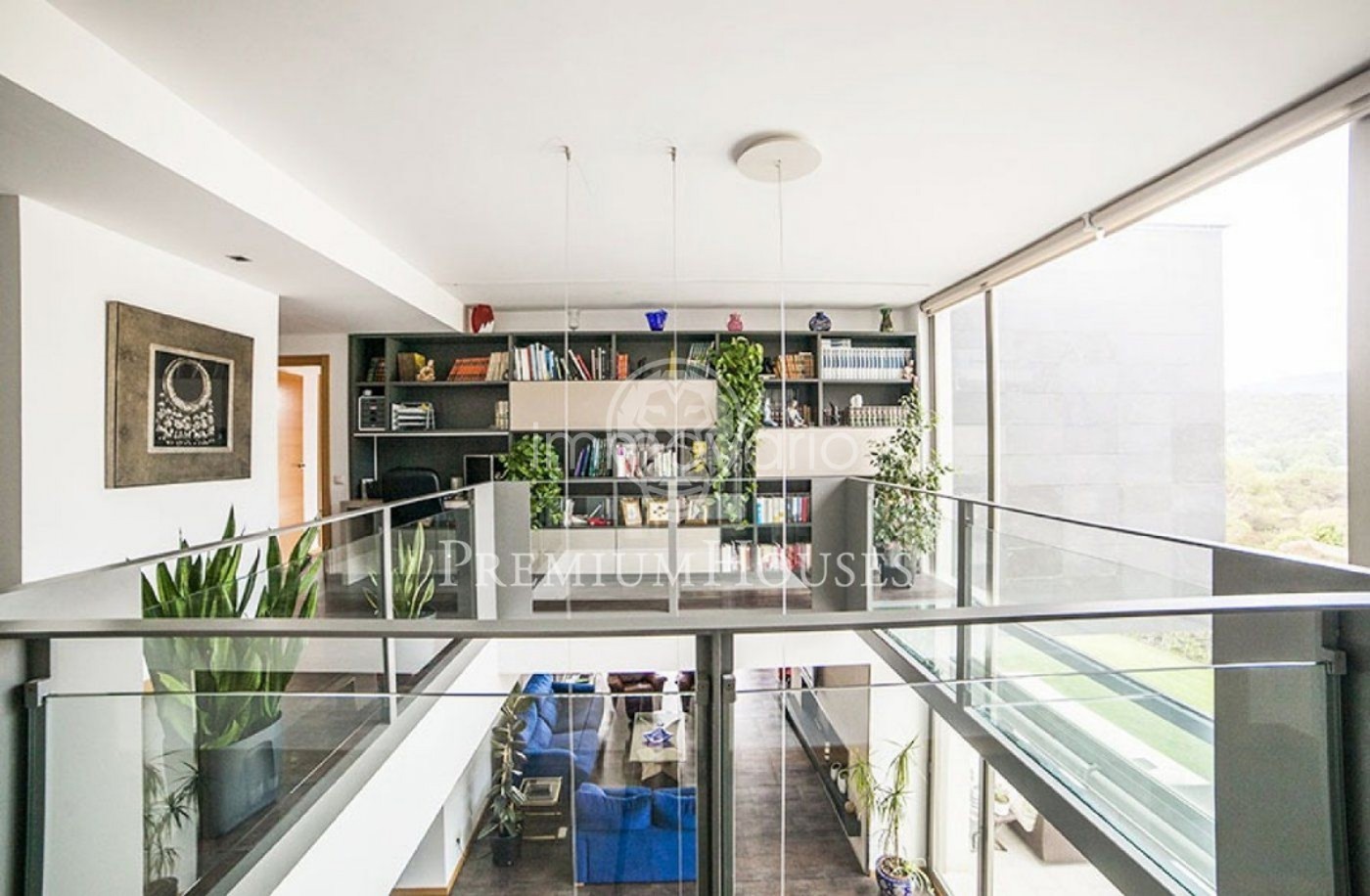 246-14-45560753614582026.jpg