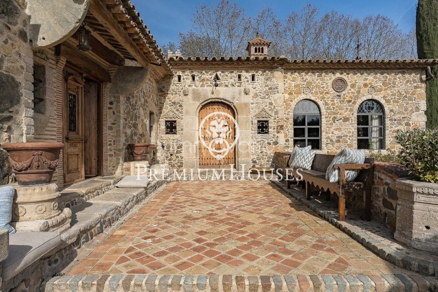 246-41-618847435714582026.jpg