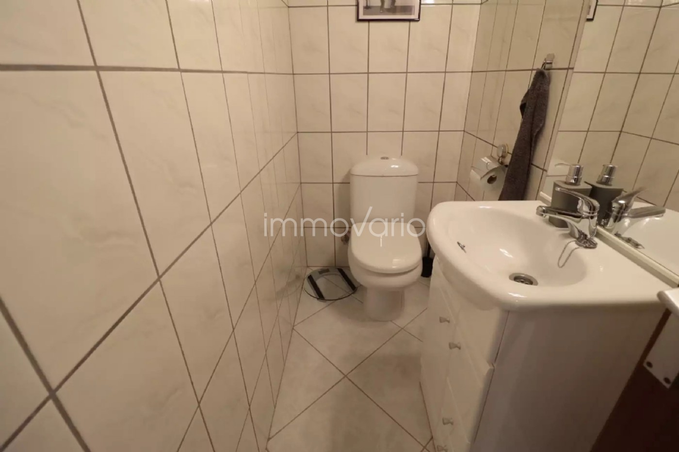 363-19-61939696162482026.jpg