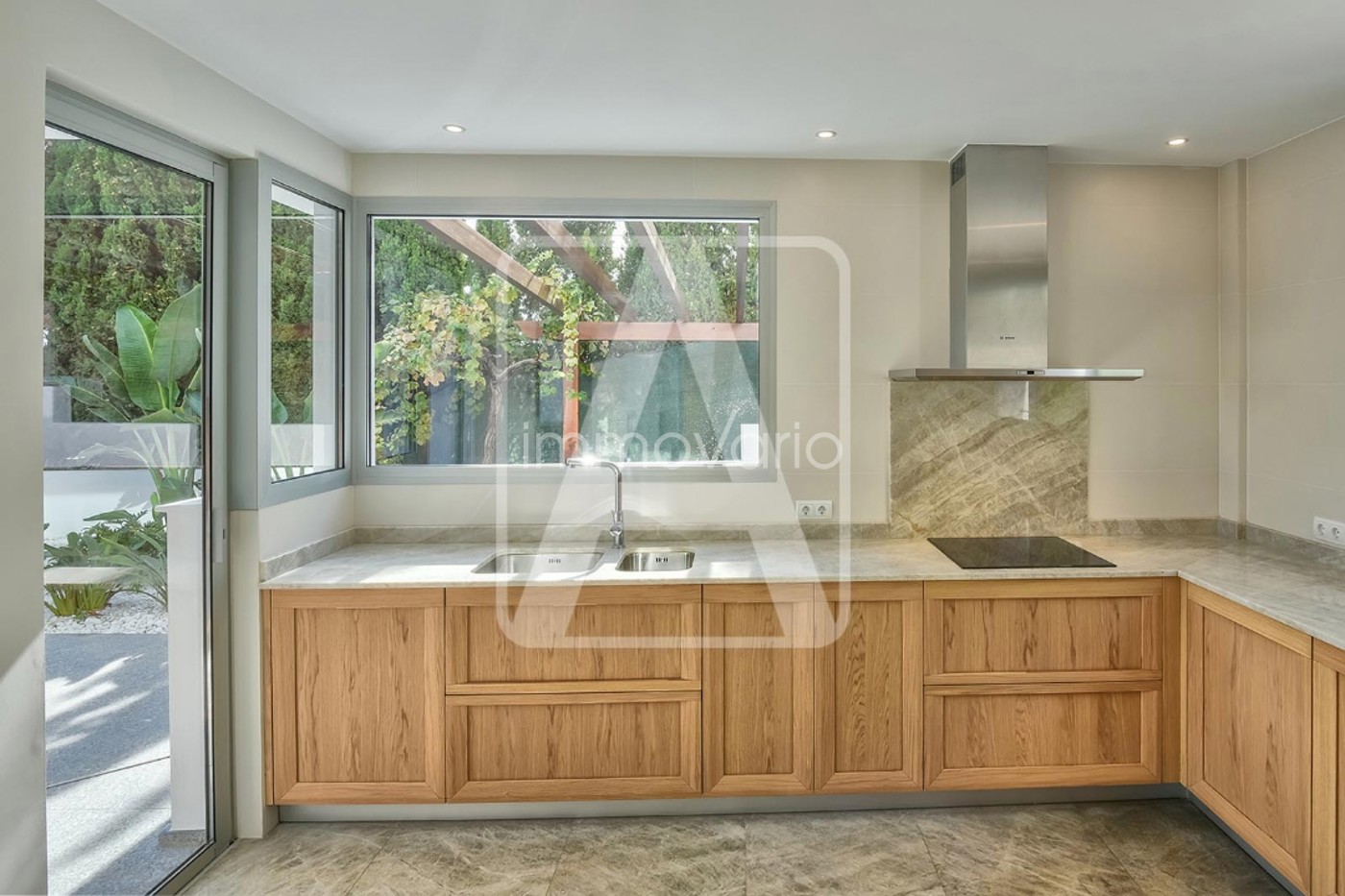 415-28-44341734122082026.jpg
