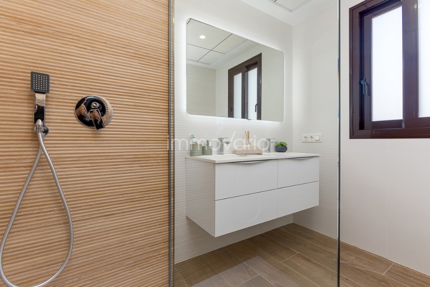 565-24-59112751562229102025.jpg