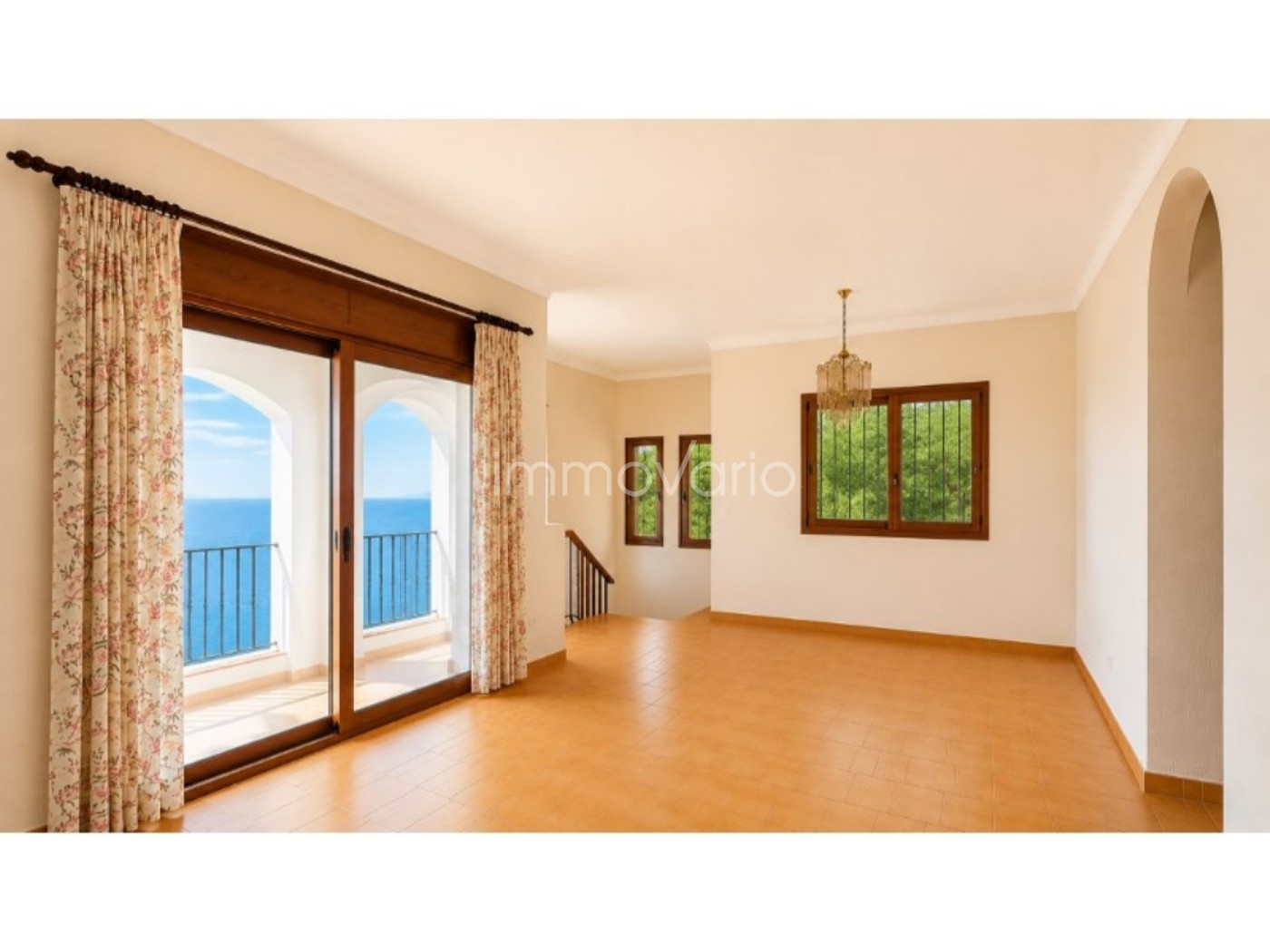 568-11-61945738361882026.jpg