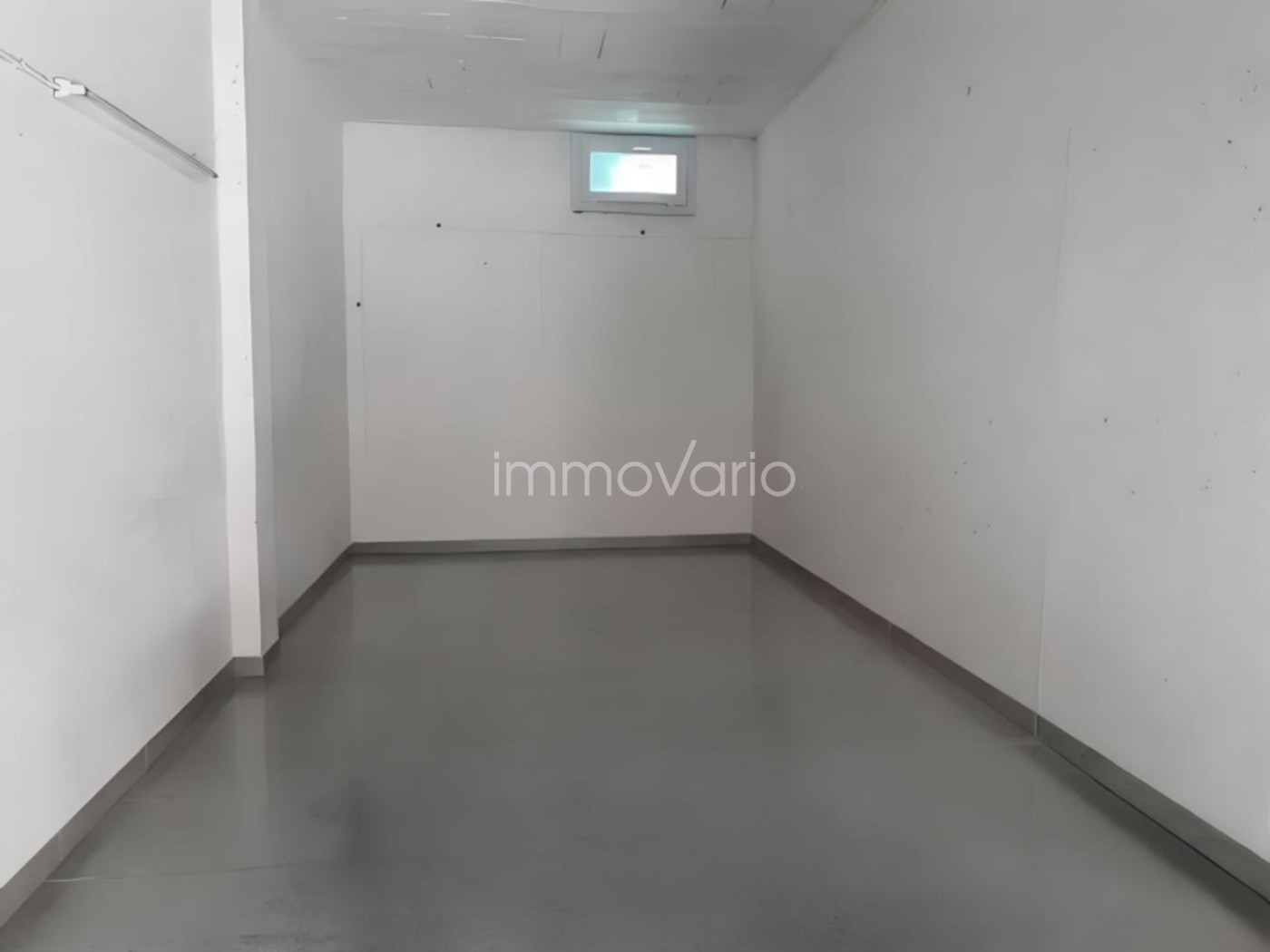 57-16-60858050812482025.jpg