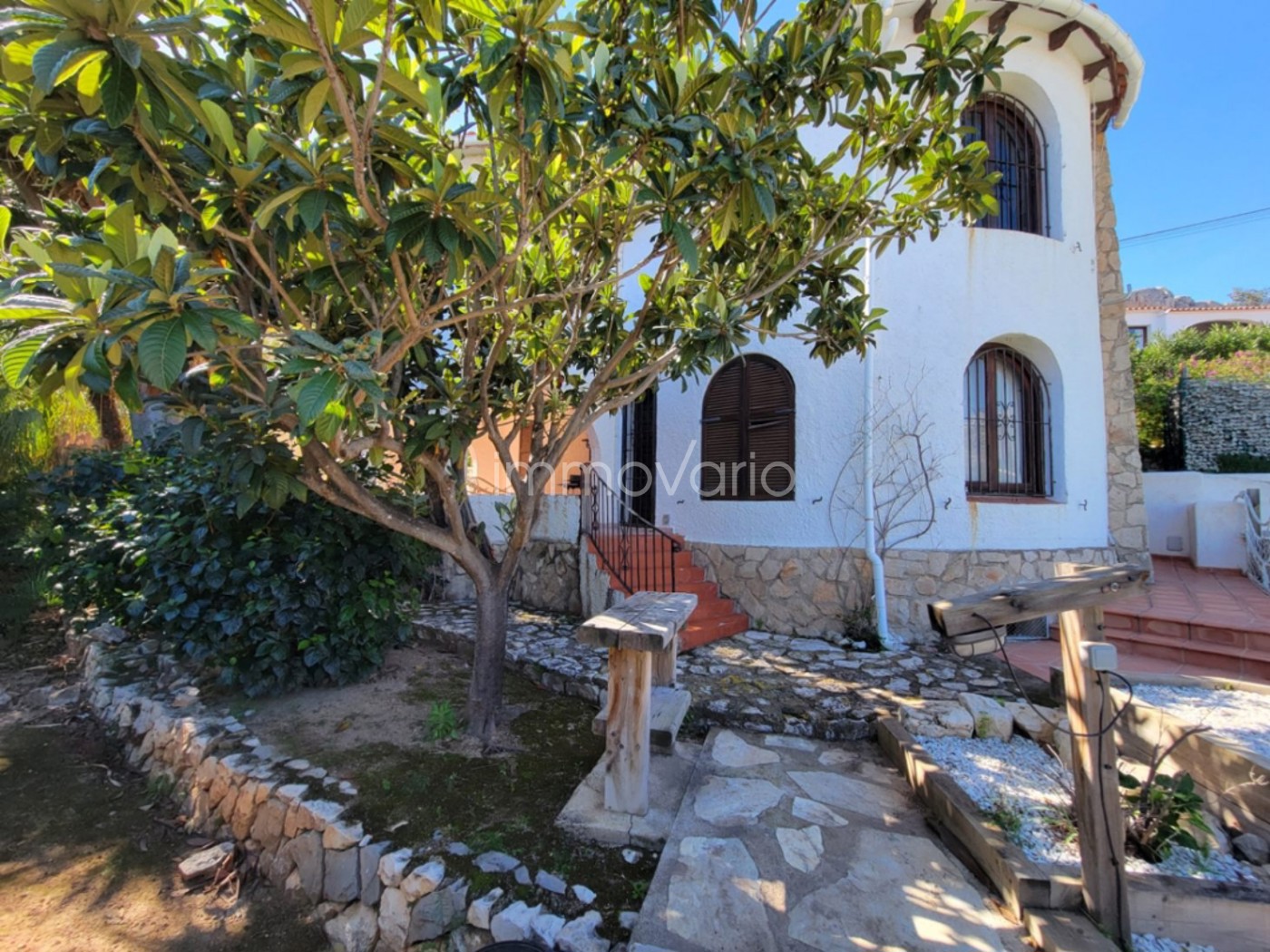 601-16-601845174142852026.jpg