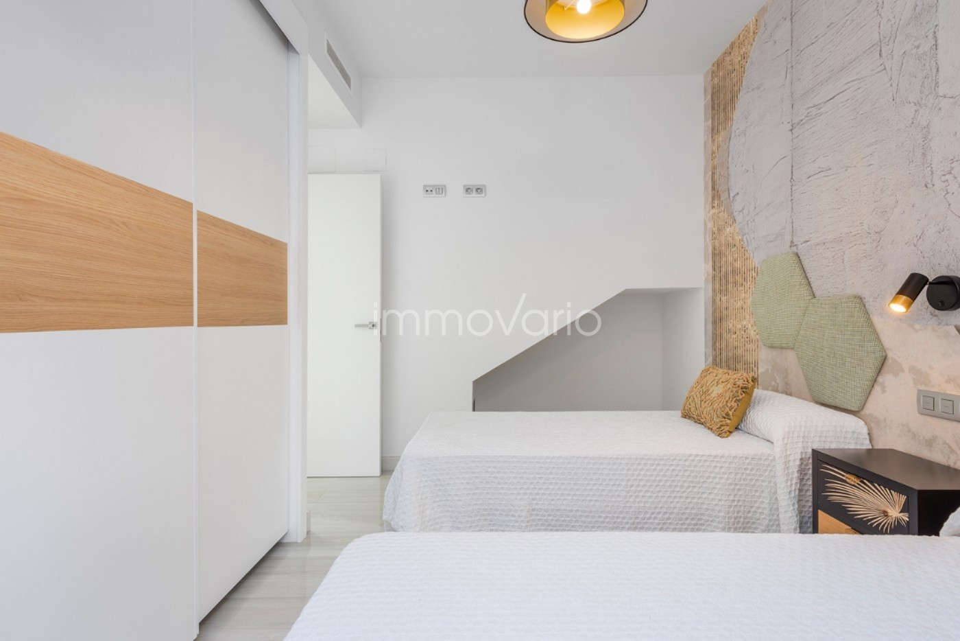 626-21-560914411414692026.jpg