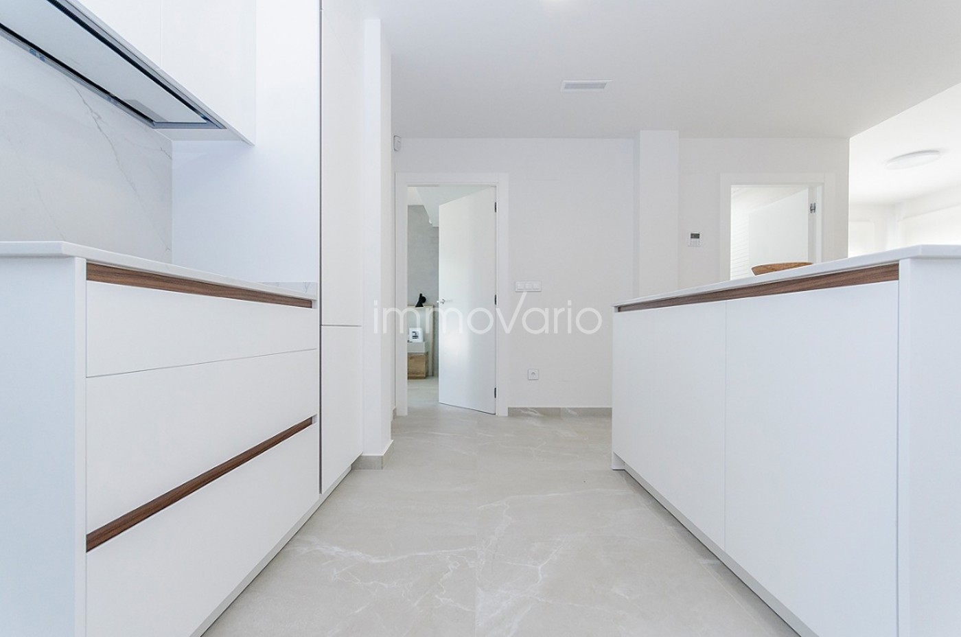 626-22-5566695847102026.jpg