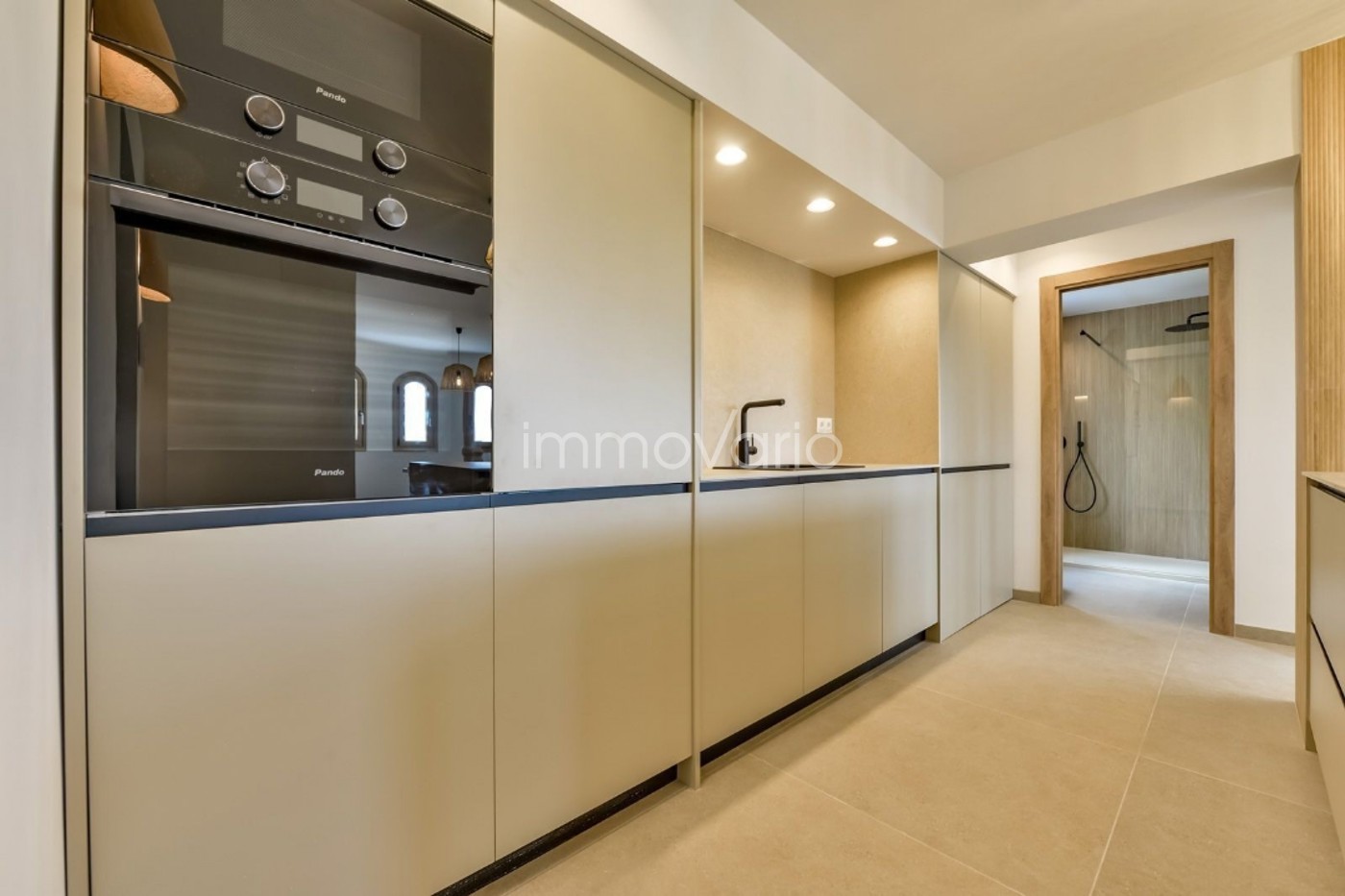 650-10-607565333210782026.jpg